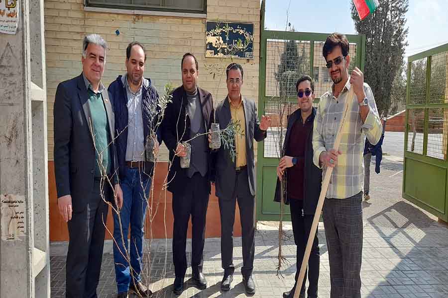 روز درختکاری